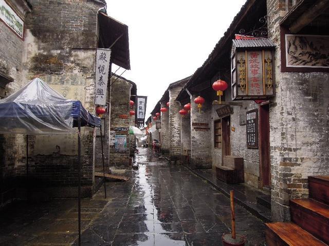 抖音被对方拉黑他还能看我的动态吗？游戏画面